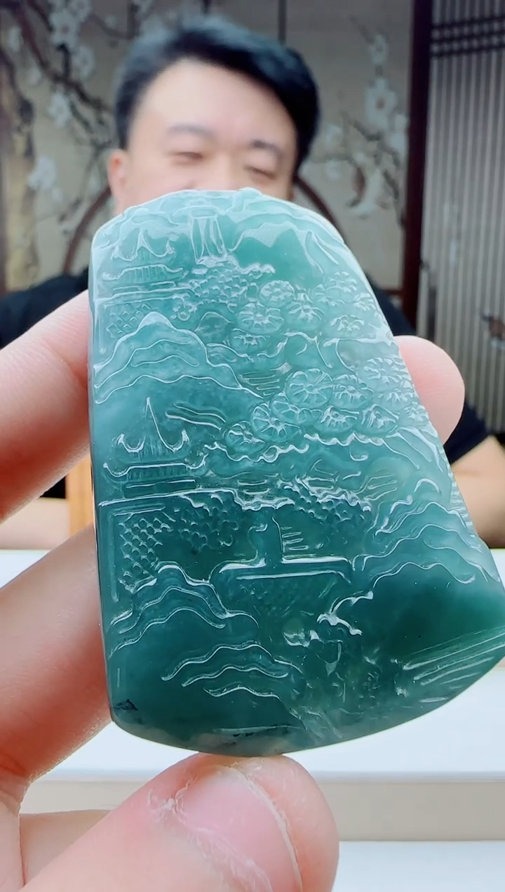 颈饰未镶嵌翡翠多样性发其一