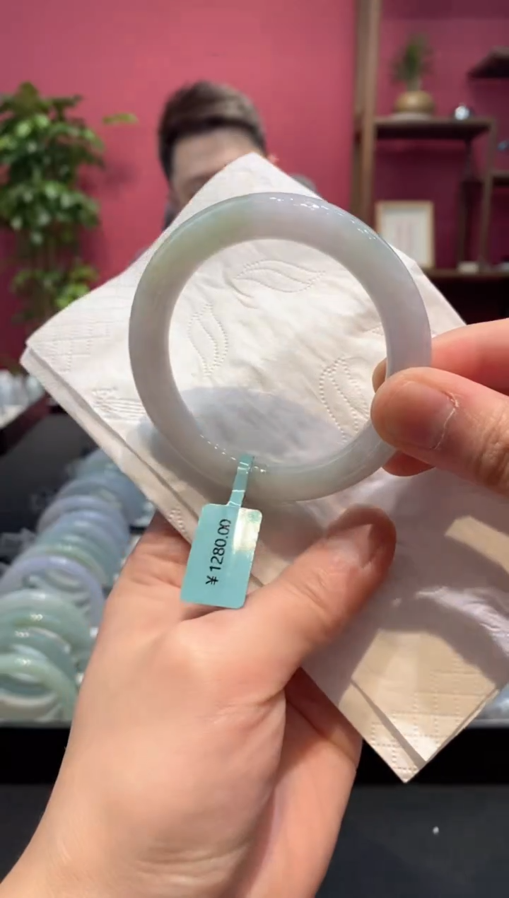 【闪购商品】翡翠手镯未镶嵌00004781