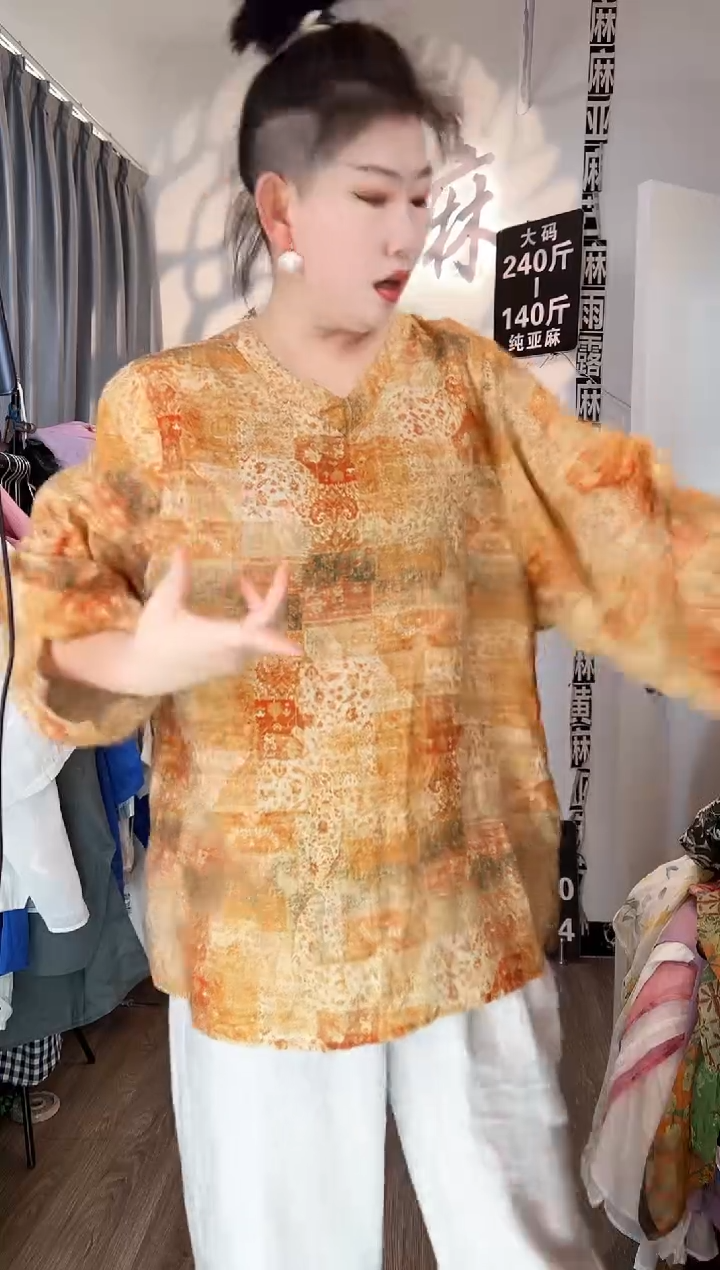 亚麻大码女装系列。