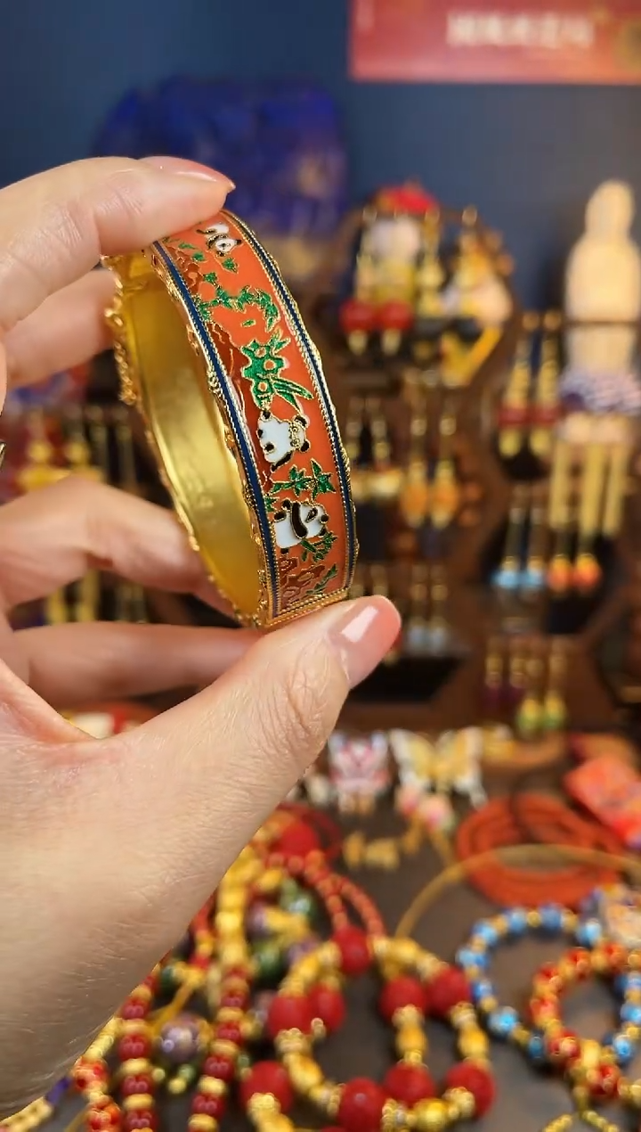 【闪购商品】375号小熊猫珐琅手镯