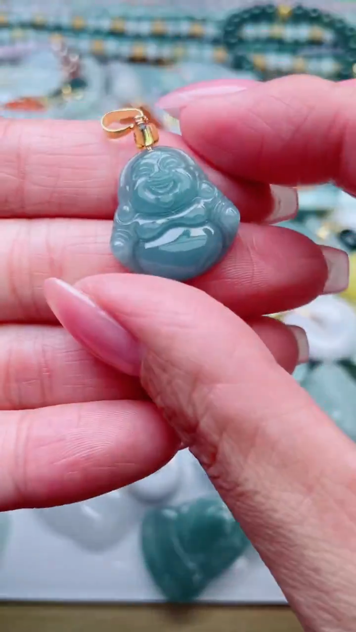 未镶嵌挂件翡翠1