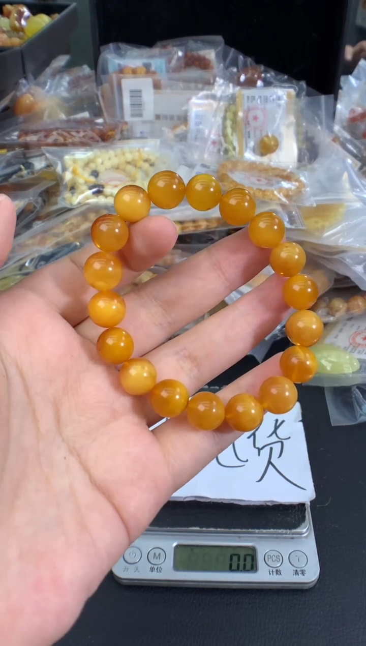 蜜蜡未镶嵌珠宝奇石1