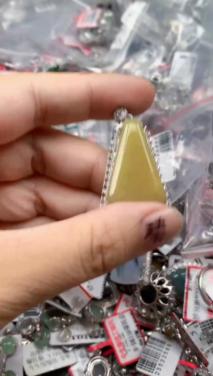 银S925镶嵌戒指翡翠天然A货缅甸翡翠