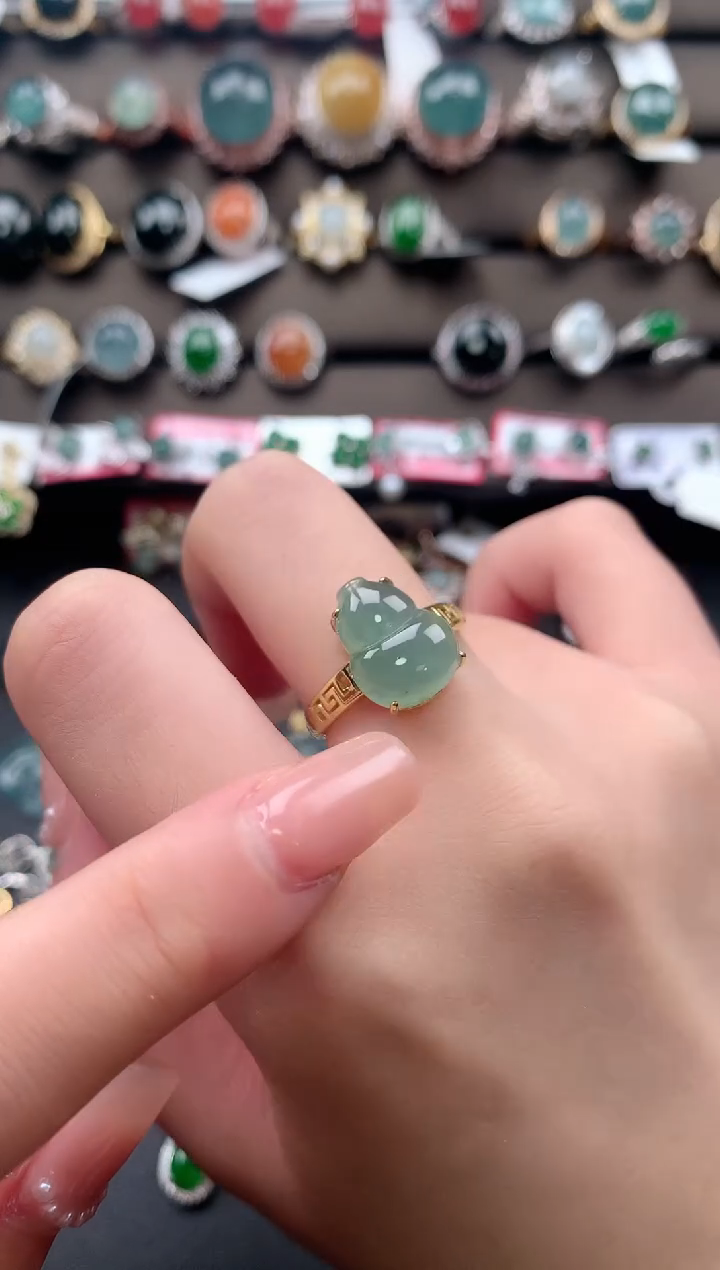 【闪购商品】翡翠戒指18K金镶嵌51212