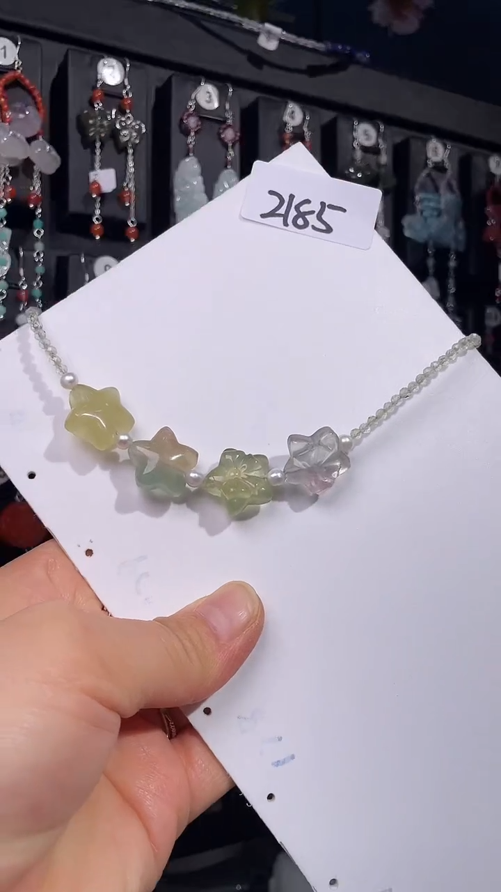 未镶嵌颈饰萤石喜欢拍