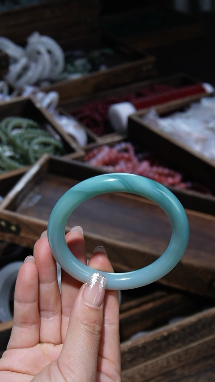 【闪购商品】玛瑙/玉髓镯子未镶嵌4   60圈口