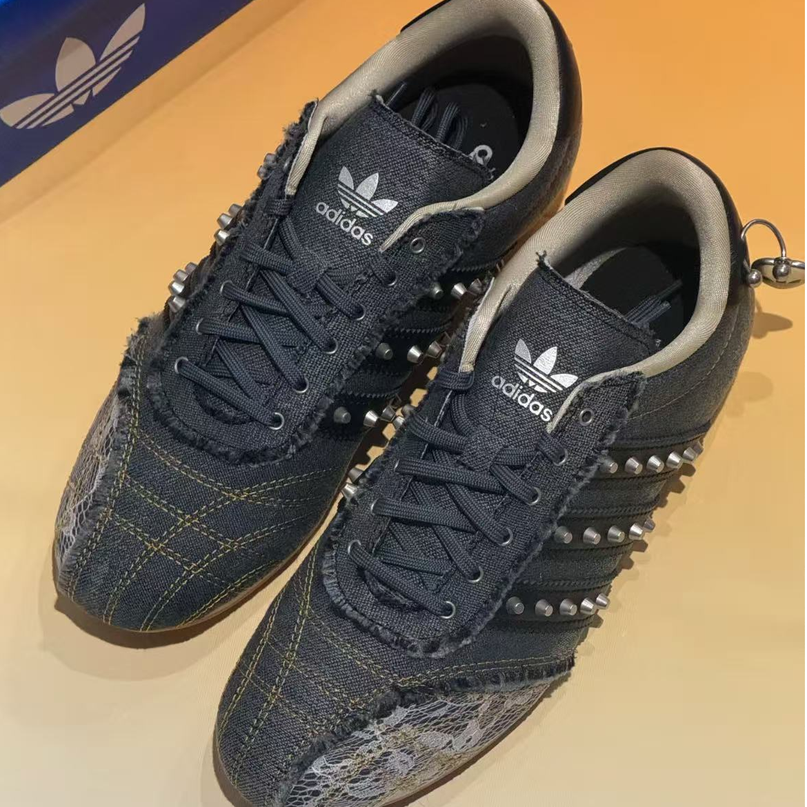 adidas三叶草TAEKWONDO SHOES休闲薄底跆拳道文化运动鞋JP6685