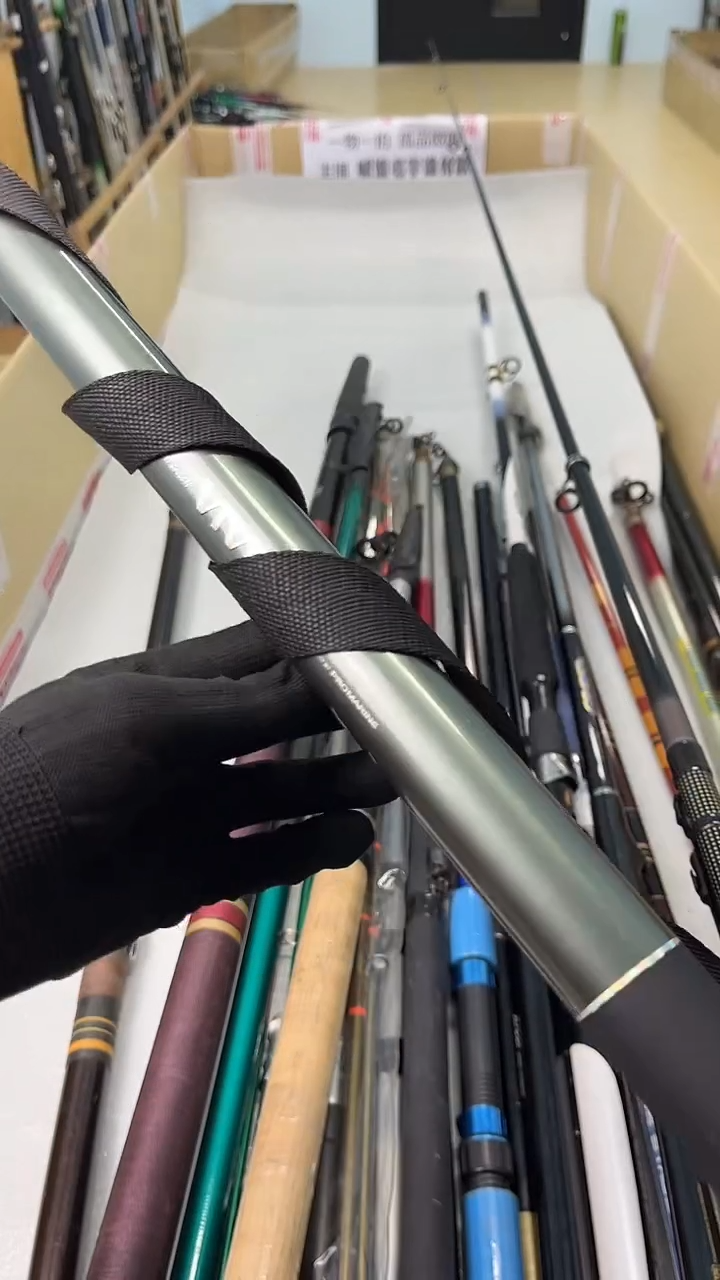 闪*孤品微瑕，以直播间为主，加10元发顺丰。