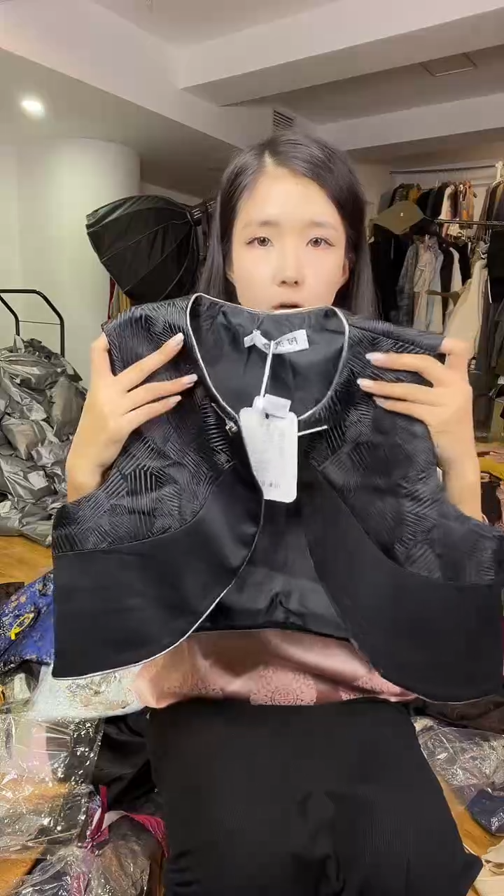 马甲       XL码      115-125斤