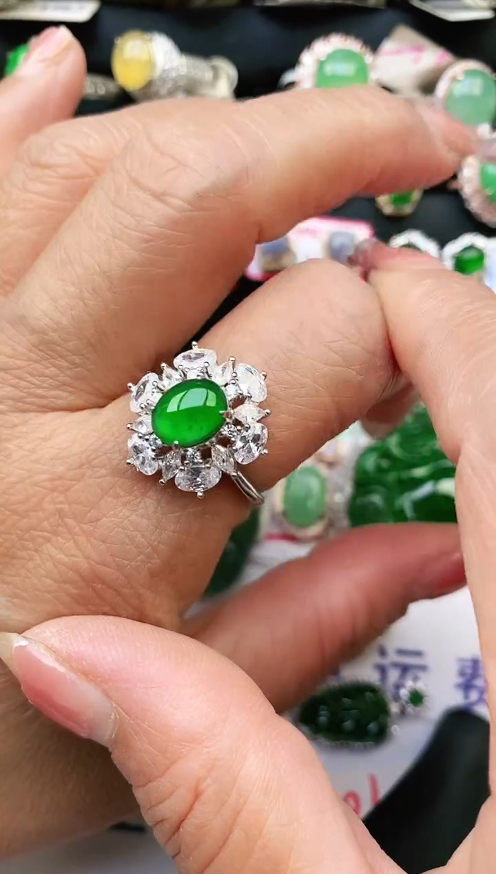 翡翠银S925镶嵌耳饰天然