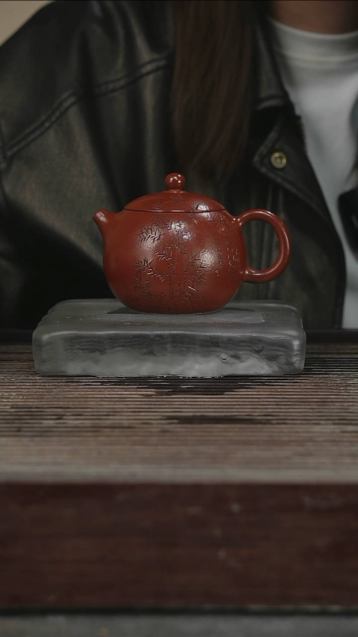 茶壶紫砂84号220CC