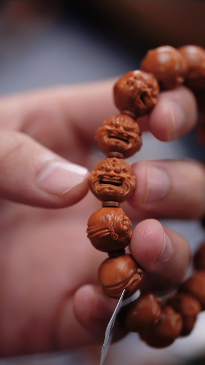 【闪购商品】橄榄核吊坠更厉害