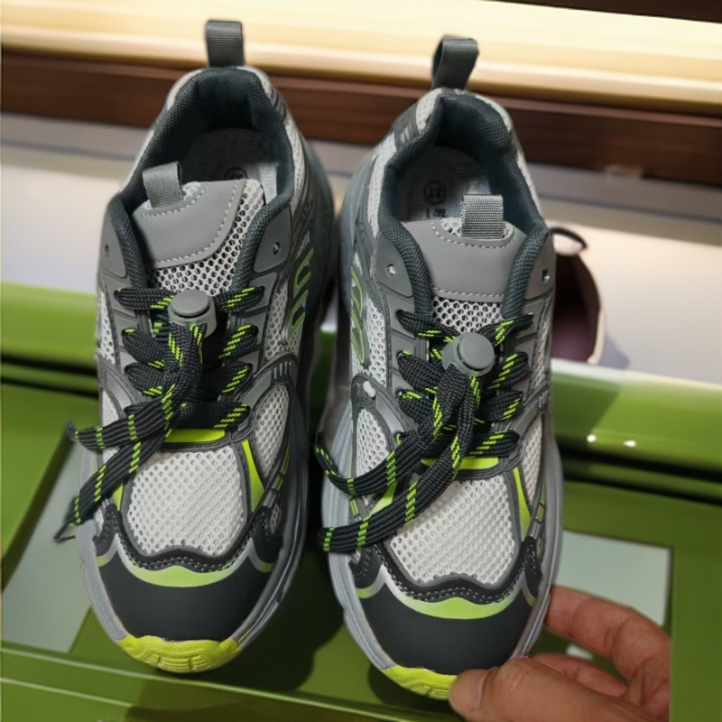 12儿童鞋子夏季新款小学生男童百搭运动鞋软底潮鞋