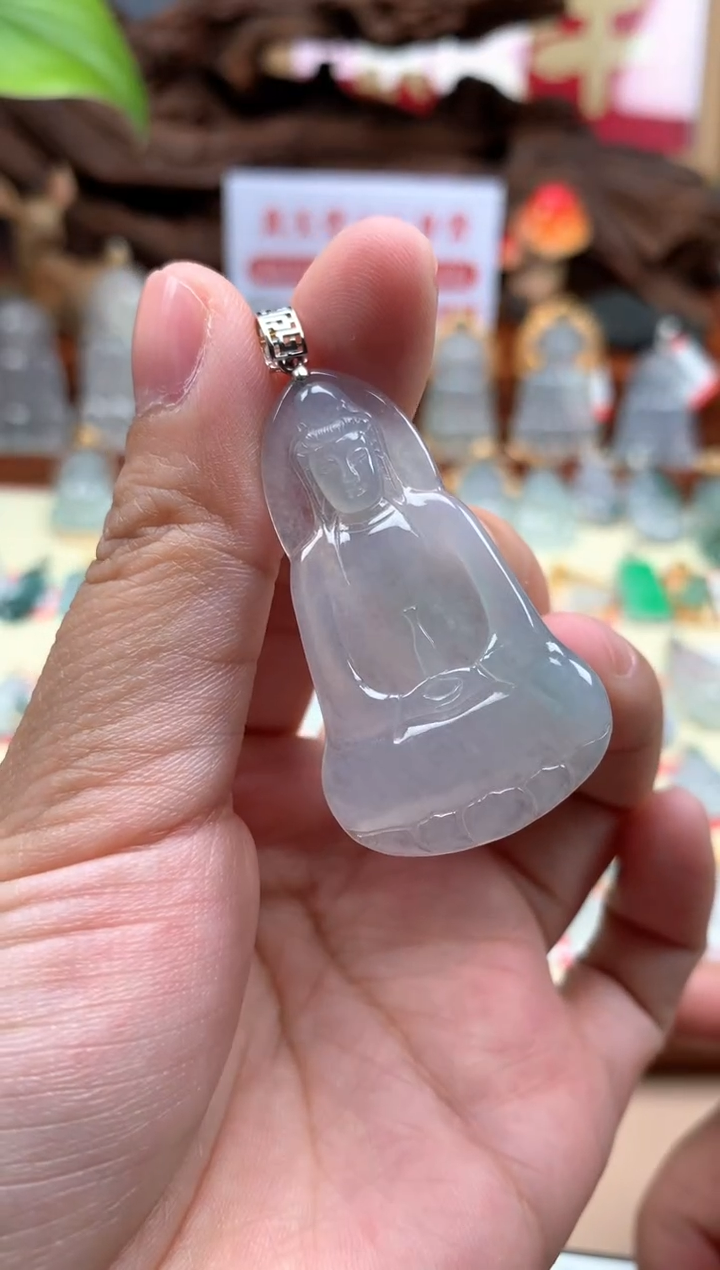 【闪购商品】翡翠18K金镶嵌颈饰观音