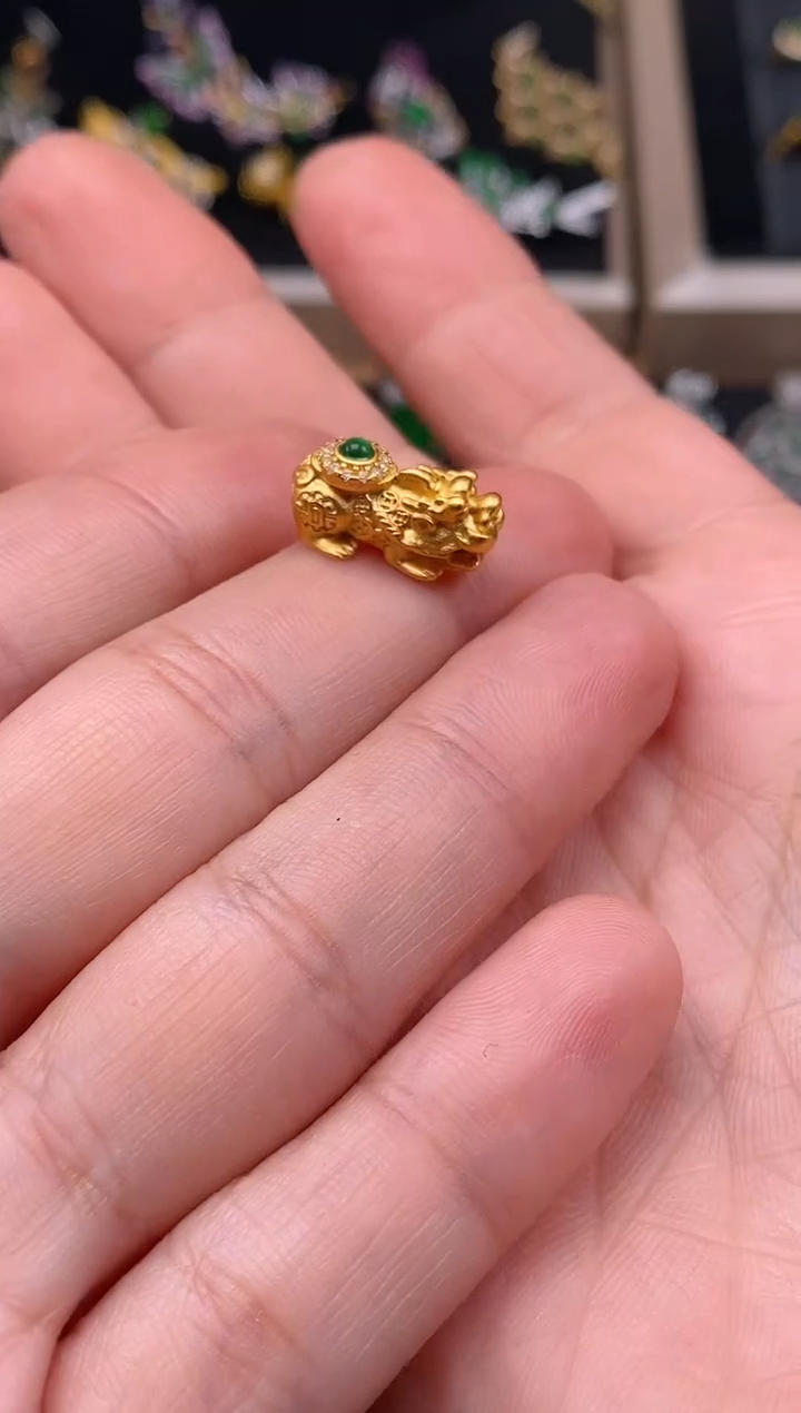 【闪购商品】翡翠颈饰银S925镶嵌貔貅