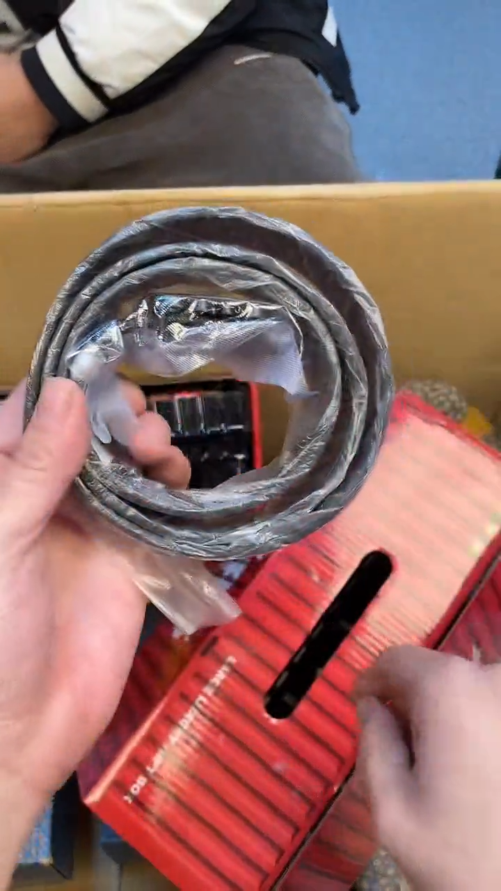 爱**光如图所示 老崔精选