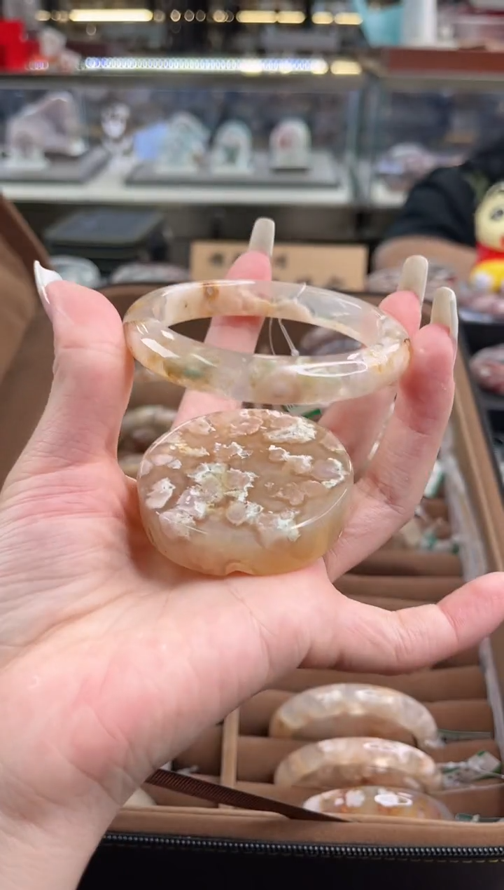 未镶嵌手镯石英质玉57圈口（赠品镯心）642768