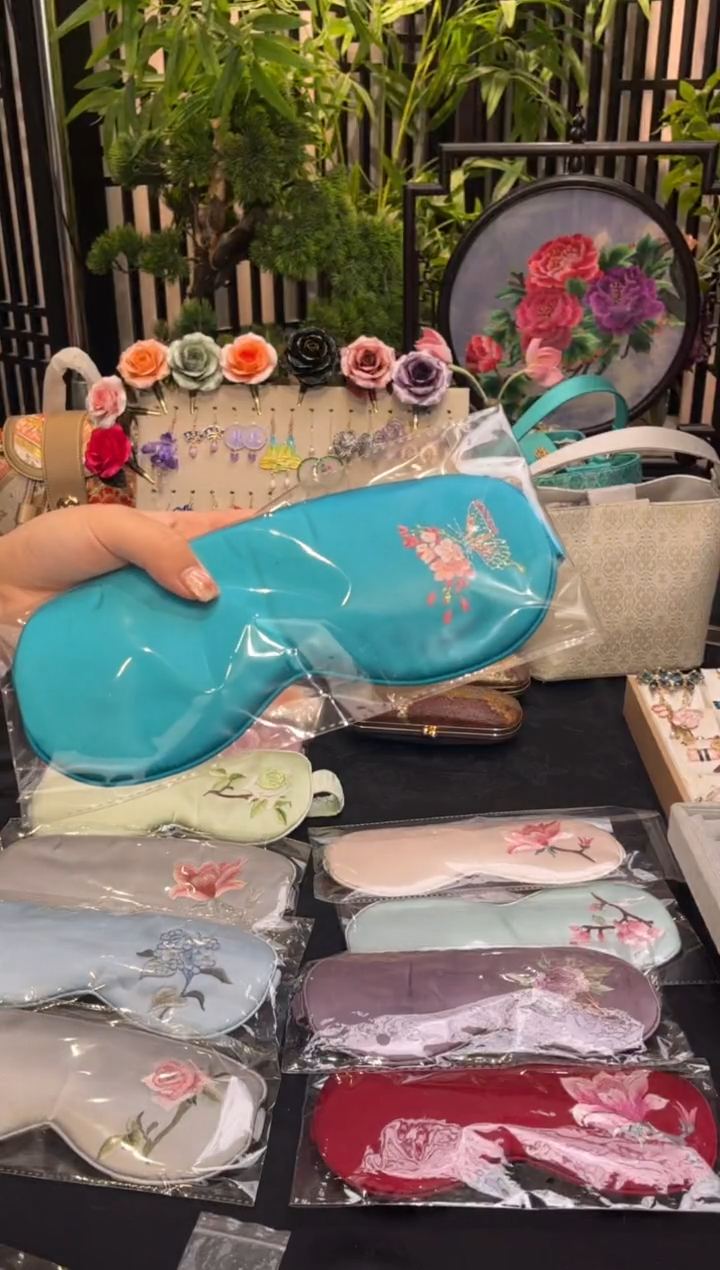 织绣?非遗苏绣手工饰品