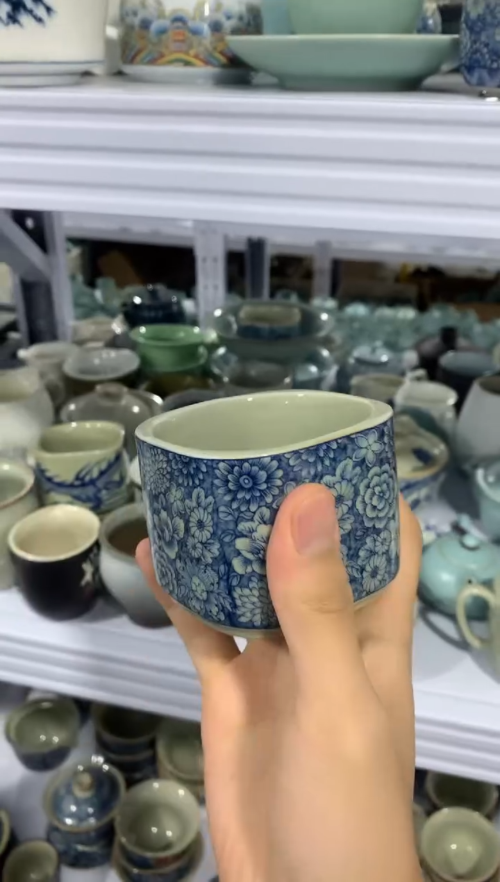 茶具茶壶、盖碗、主人杯、客杯（轻轻微瑕介意勿拍）