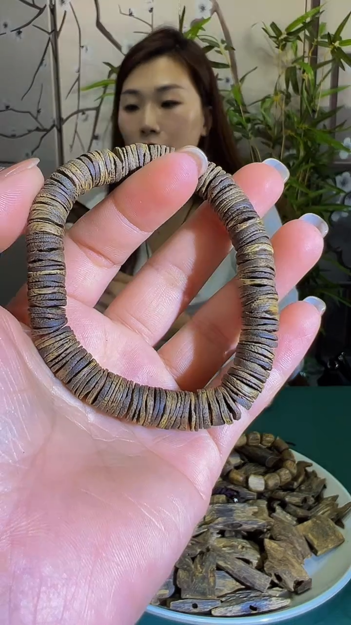 【闪购商品】沉香手串沉水天然老料片珠单圈