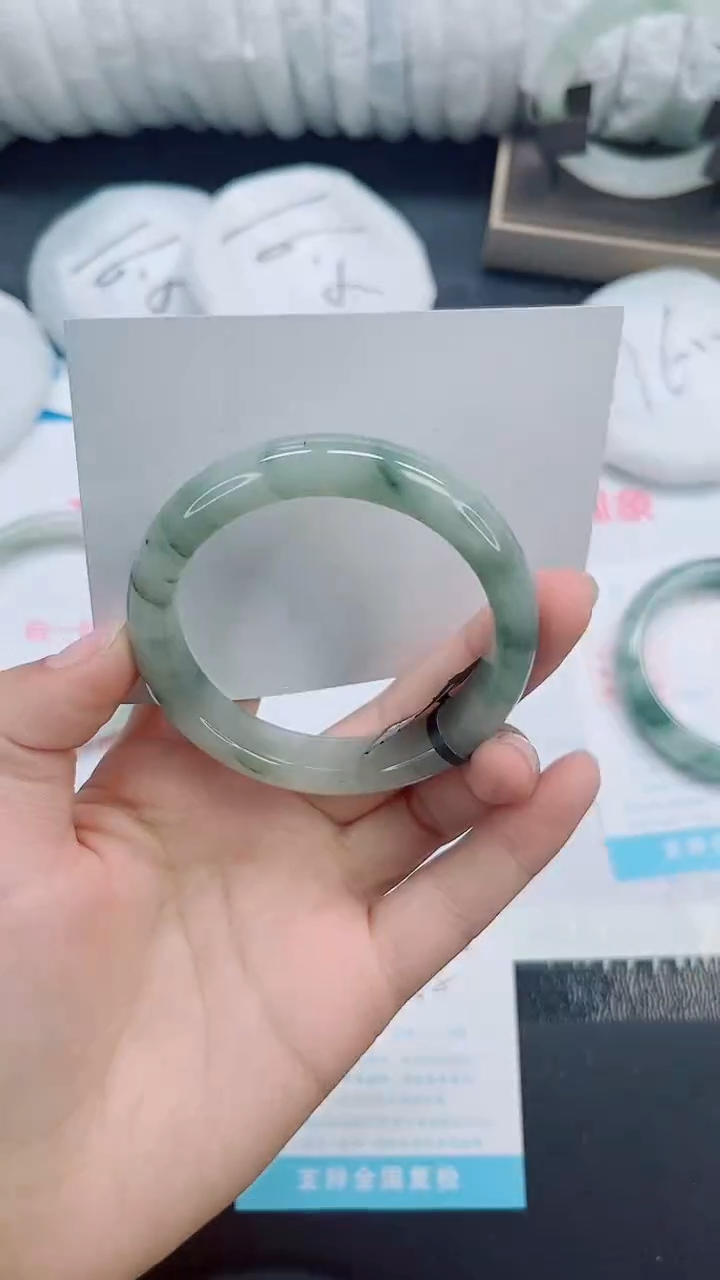 石英质玉手镯未镶嵌b254-55.5