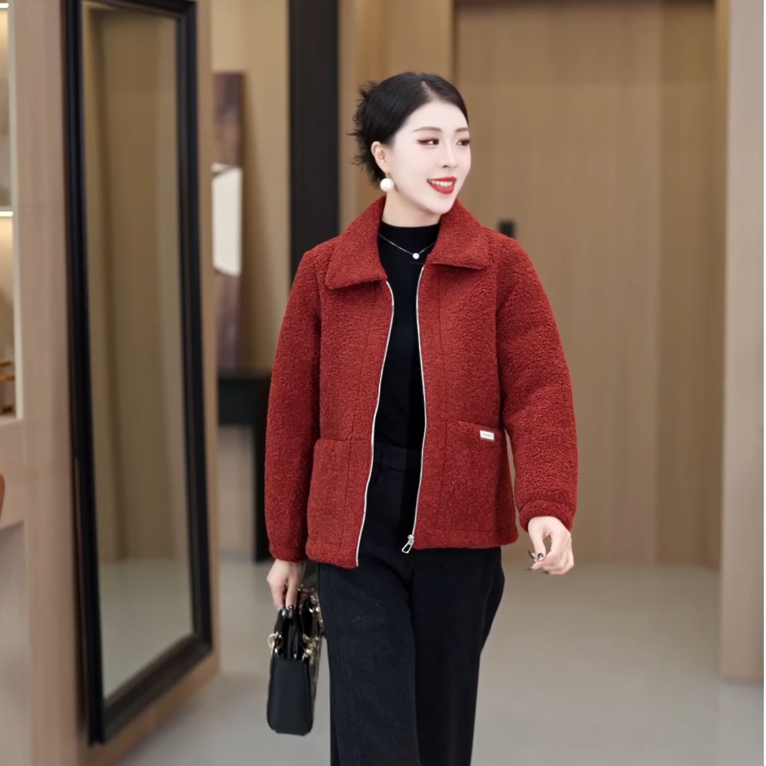 冬季百搭中老年女装翻领领休闲宽松型气质妈妈装颗粒加绒外套