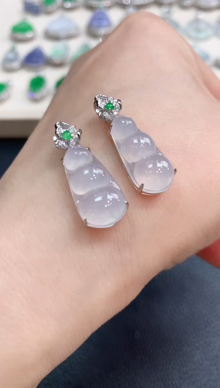 【闪购商品】翡翠吊坠(不含链)18K金镶嵌b37多样性一件发货