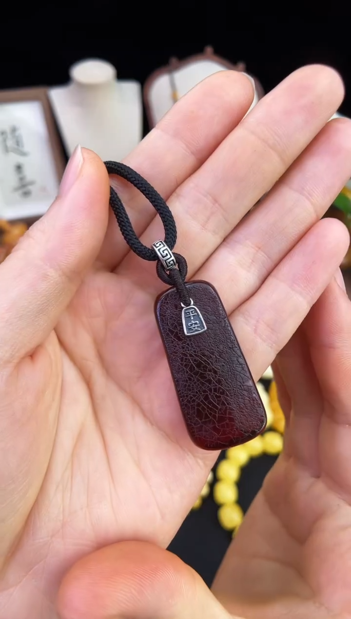 琥珀未镶嵌珠宝奇石柒月