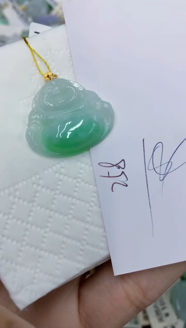 颈饰18K金镶嵌翡翠11111111111