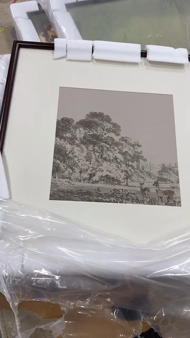 仓库清仓画       默认瑕疵