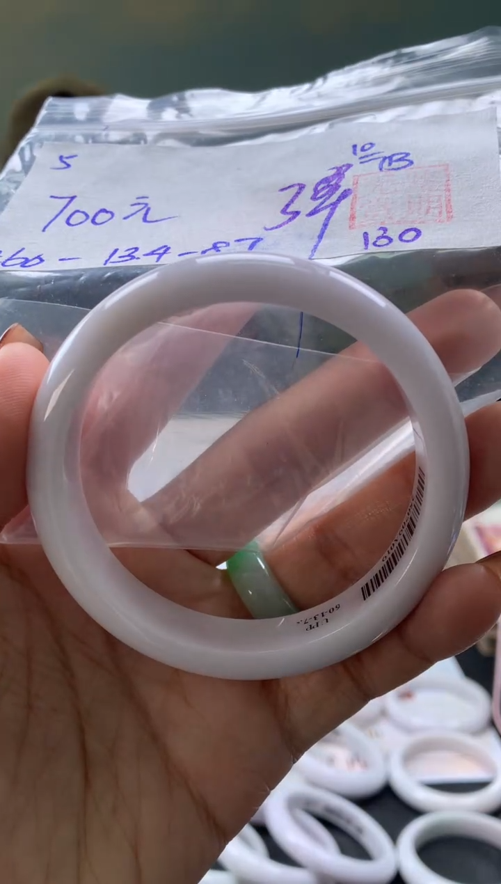 翡翠手镯未镶嵌翡翠手镯 下单联系小耳机#5