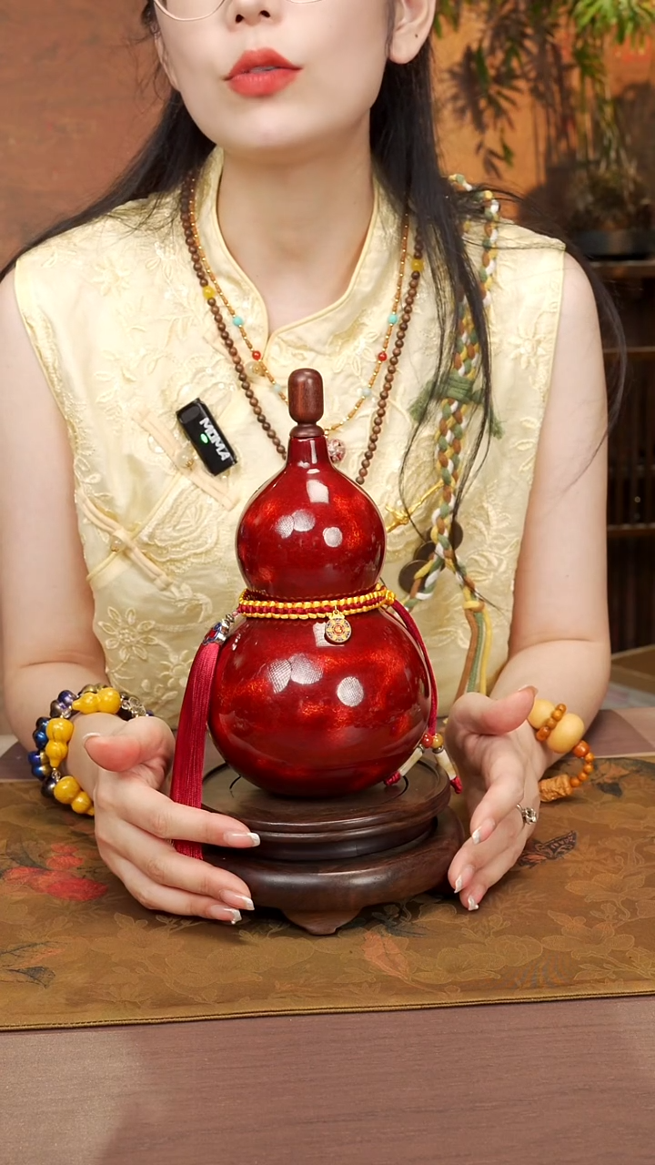 成****y69 易林高端工艺大漆酒葫芦--3100