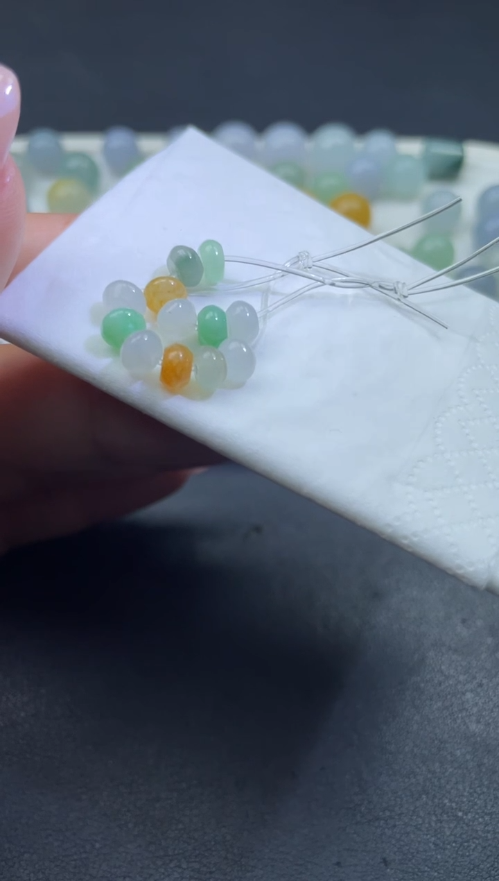 【闪购商品】翡翠颈饰未镶嵌BBBBB141