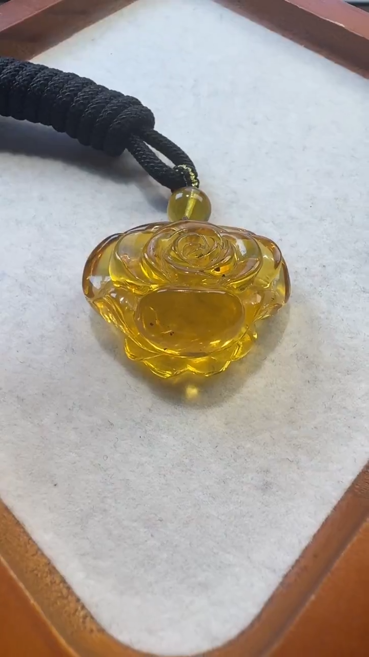 琥珀颈饰未镶嵌琥珀吊坠04