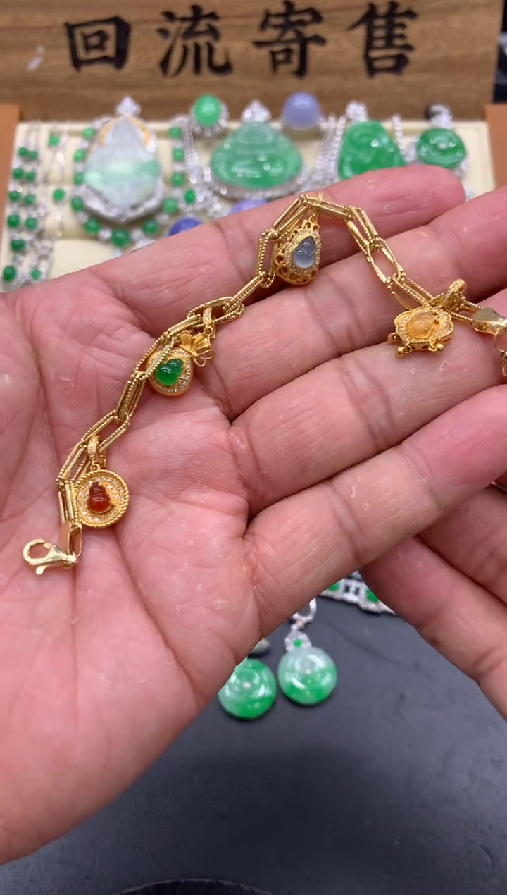 【闪购商品】翡翠手链未镶嵌636-中国好珍宝