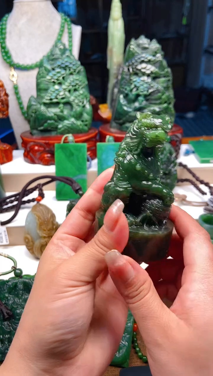 【闪购商品】和田玉未镶嵌挂件1