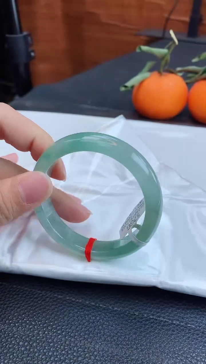 【闪购商品】翡翠手镯未镶嵌缅甸天然翡翠A货手镯