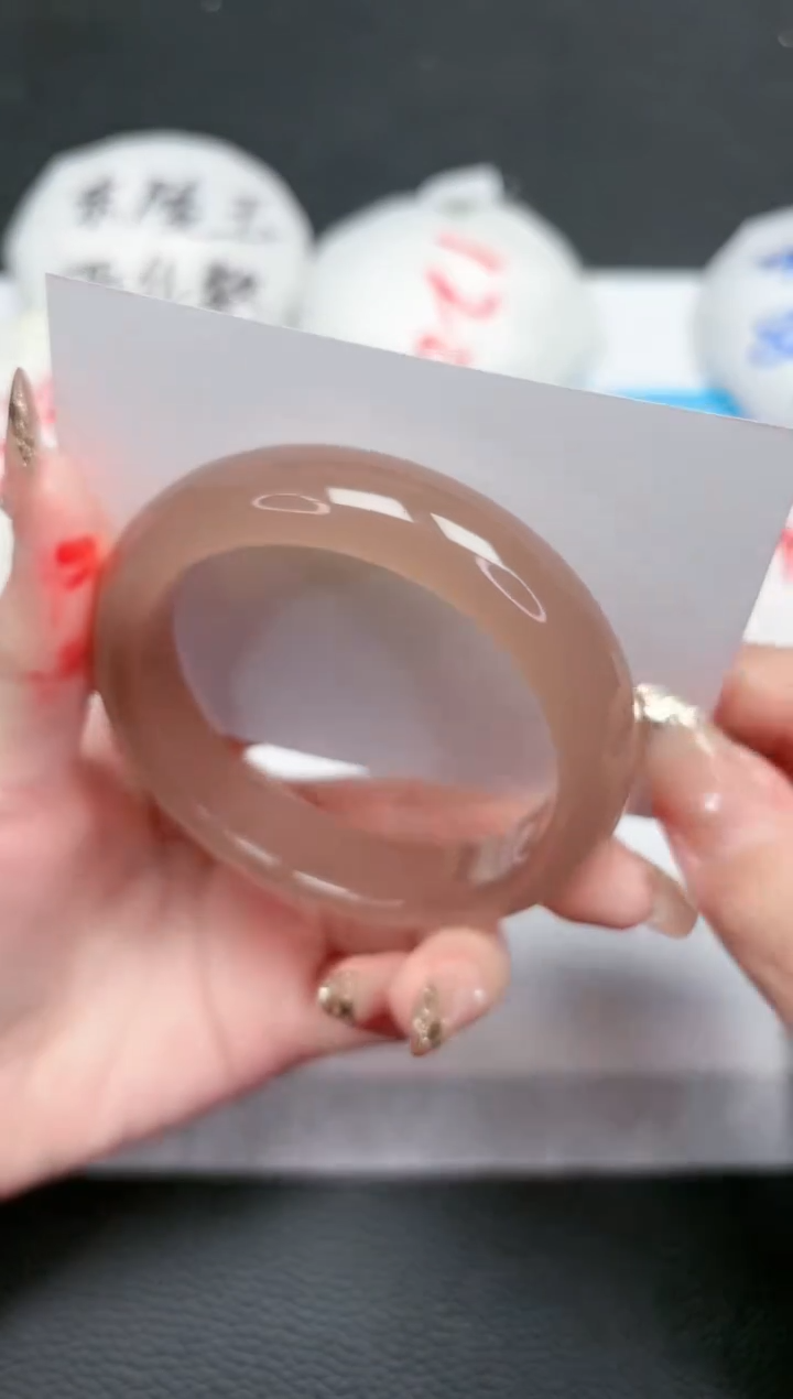 【闪购商品】石英质玉手镯未镶嵌485-56.5