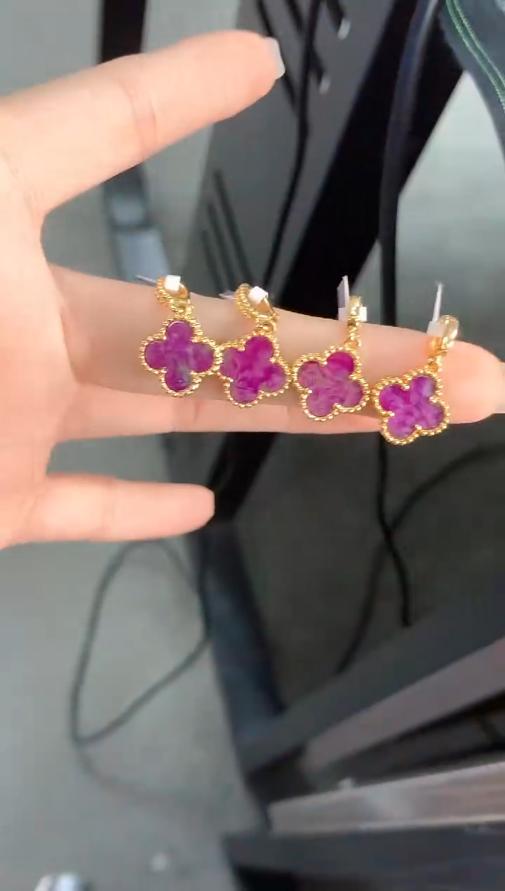 【闪购商品】苏纪石（舒俱来）.18K金镶嵌舒俱来吊坠多样性发一