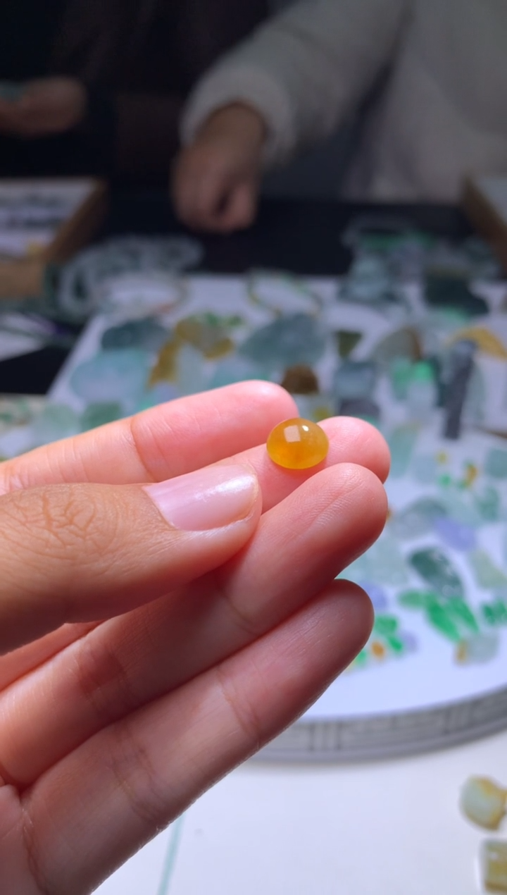 未镶嵌定制翡翠T***楚毛货