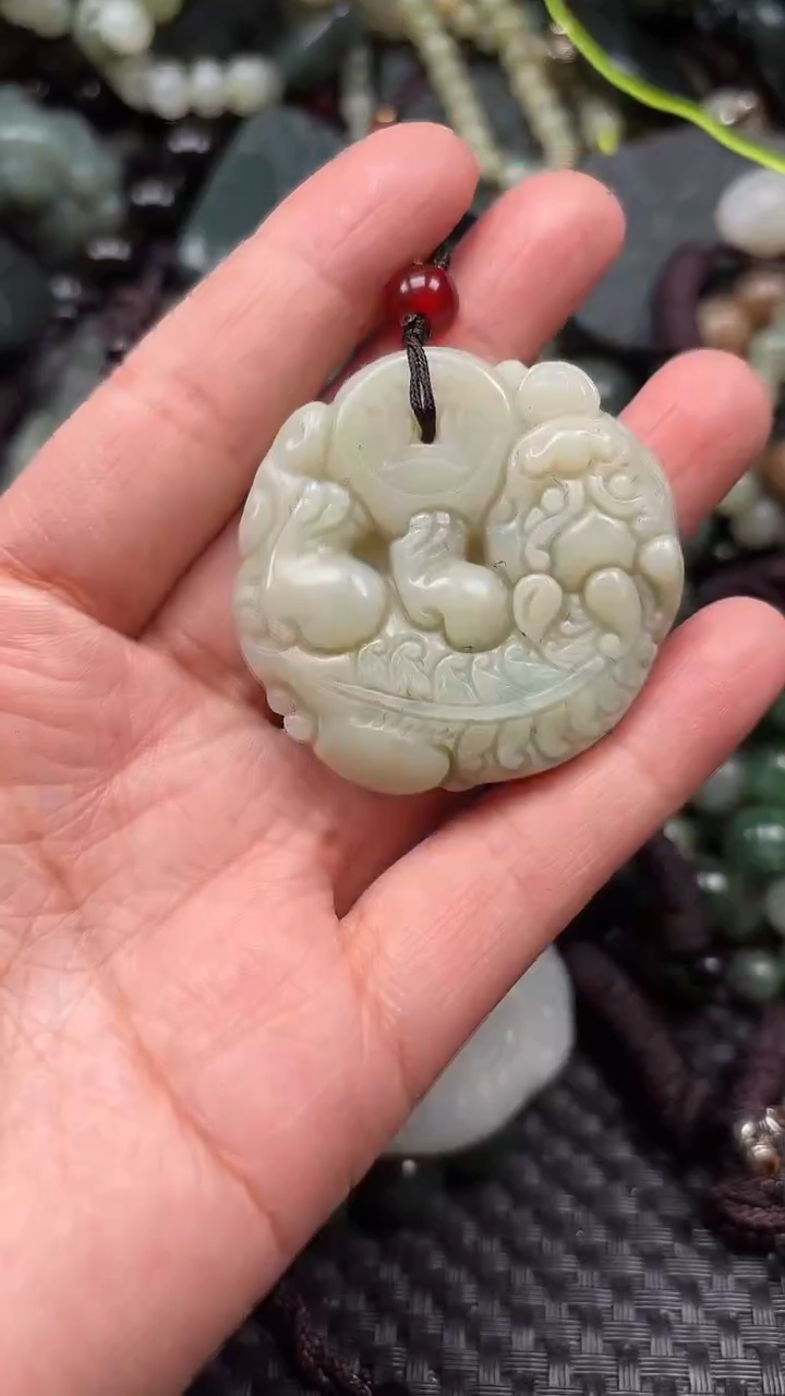 【闪购商品】和田玉颈饰未镶嵌1