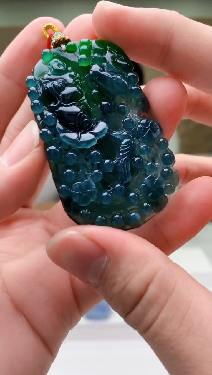 【闪购商品】定制翡翠未镶嵌4812bb-毛货挂件58