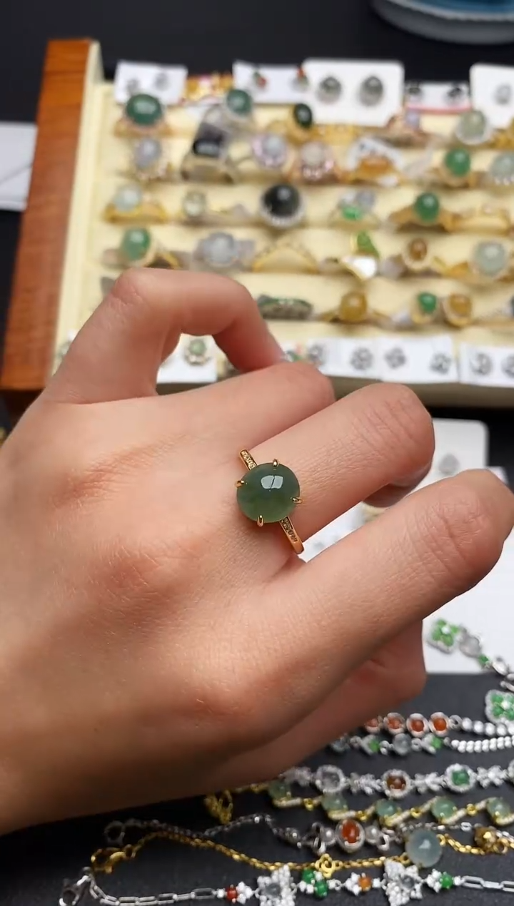 【闪购商品】翡翠戒指银S925镶嵌66666666+6