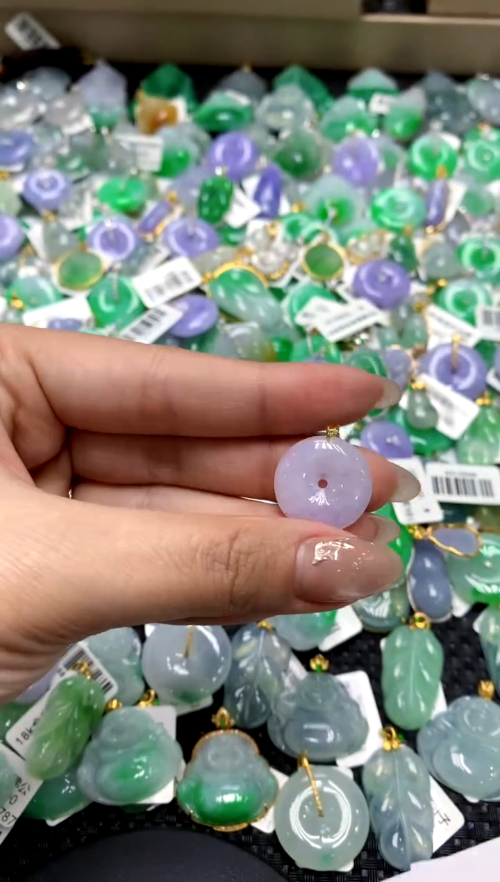 【闪购商品】翡翠颈饰18K金镶嵌111111111