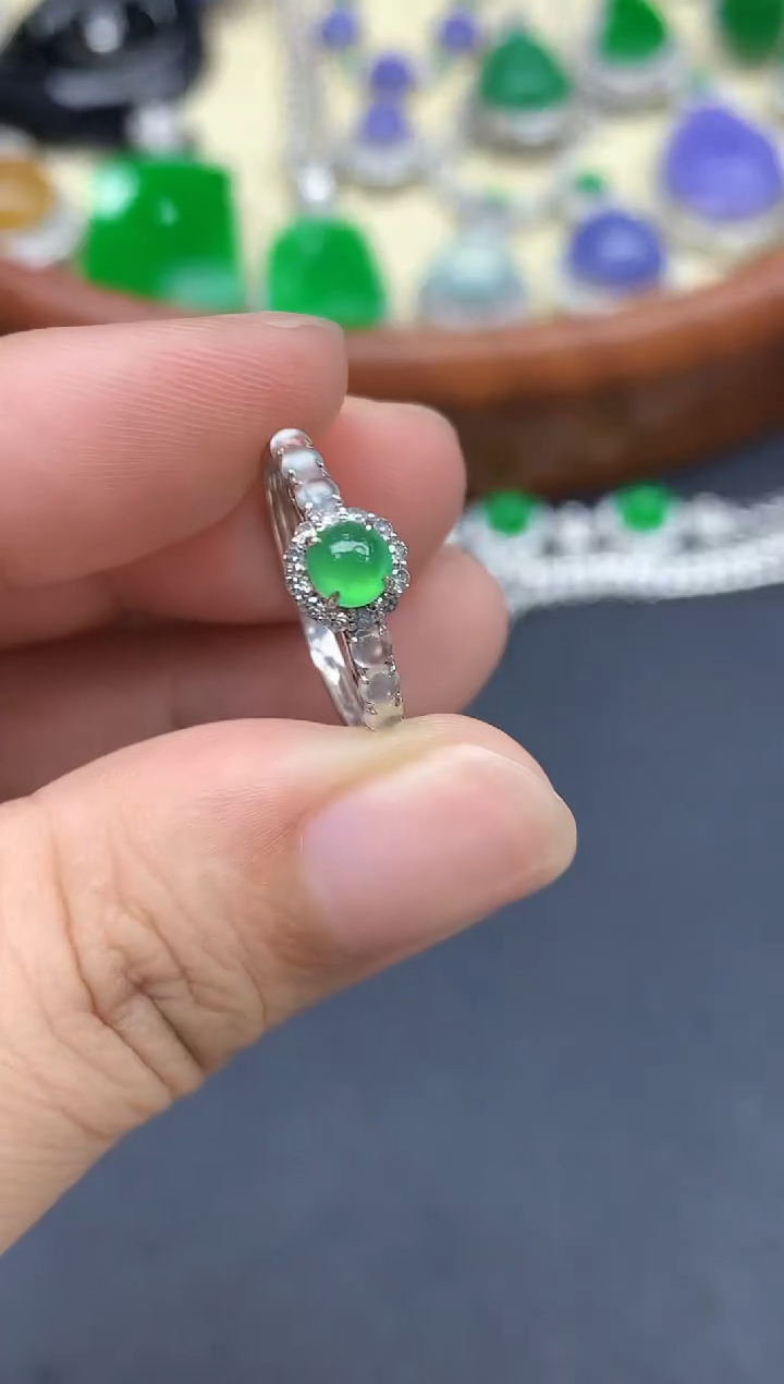 颈饰18K金镶嵌翡翠342-中国好珍宝