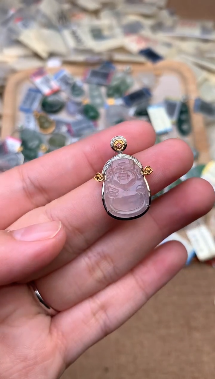 18K金镶嵌挂件翡翠1