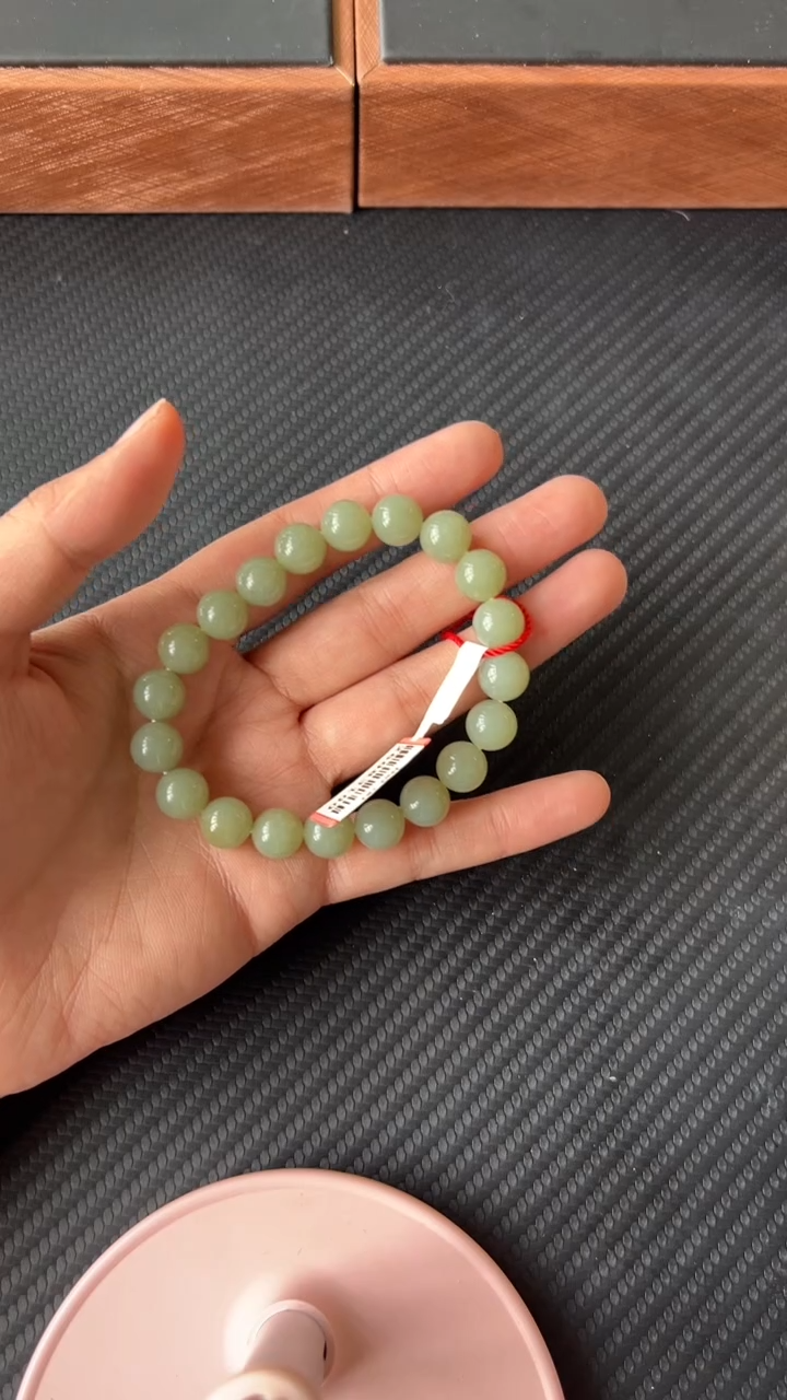 【闪购商品】和田玉手串未镶嵌且末微色差近矿卡10