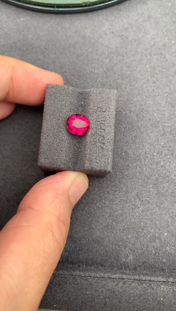 未镶嵌珠宝半成品碧玺1.7ct粉碧玺 BF 定制