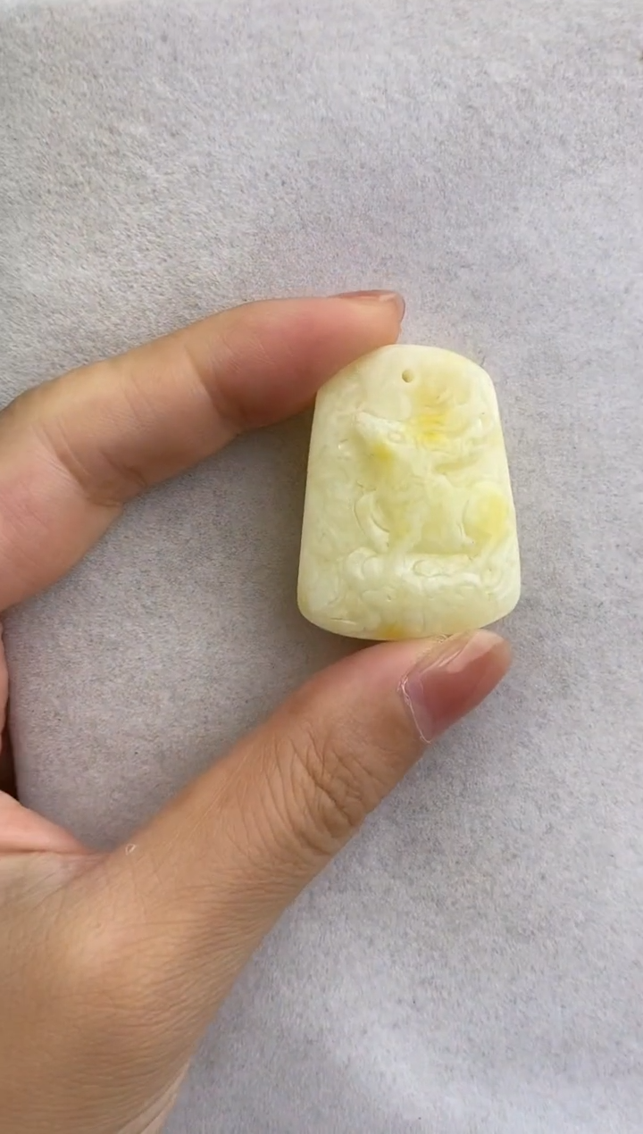 未镶嵌琥珀裸石10521111-吊坠