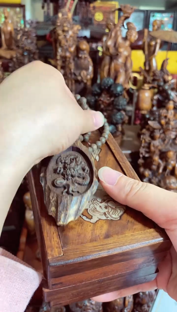 【闪购商品】木中之王漂亮的CX龙牌
